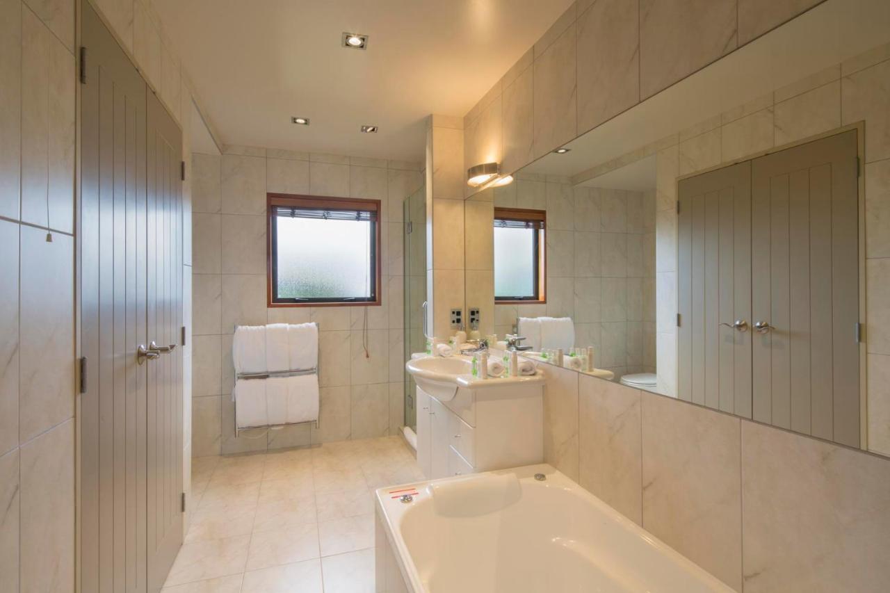 London Lane Villa Queenstown Ngoại thất bức ảnh